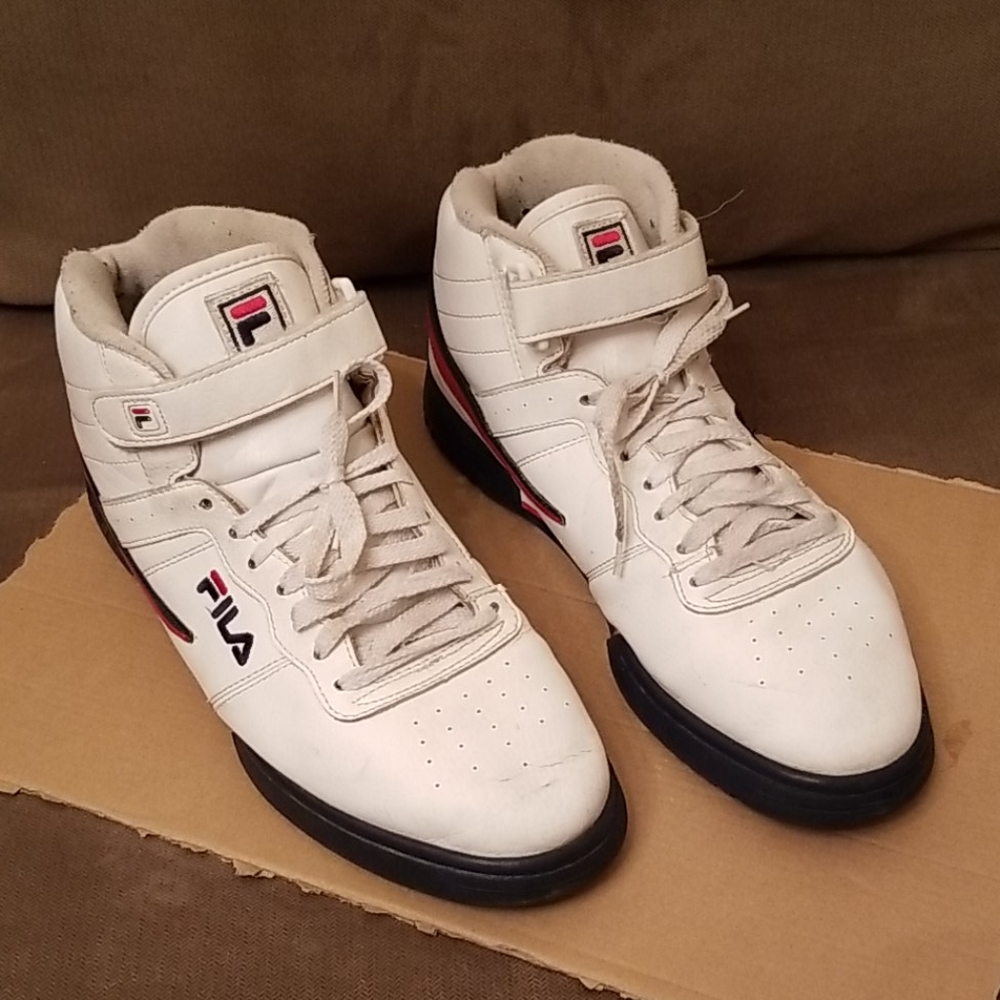 Fila men's white hi top sneakers size 10